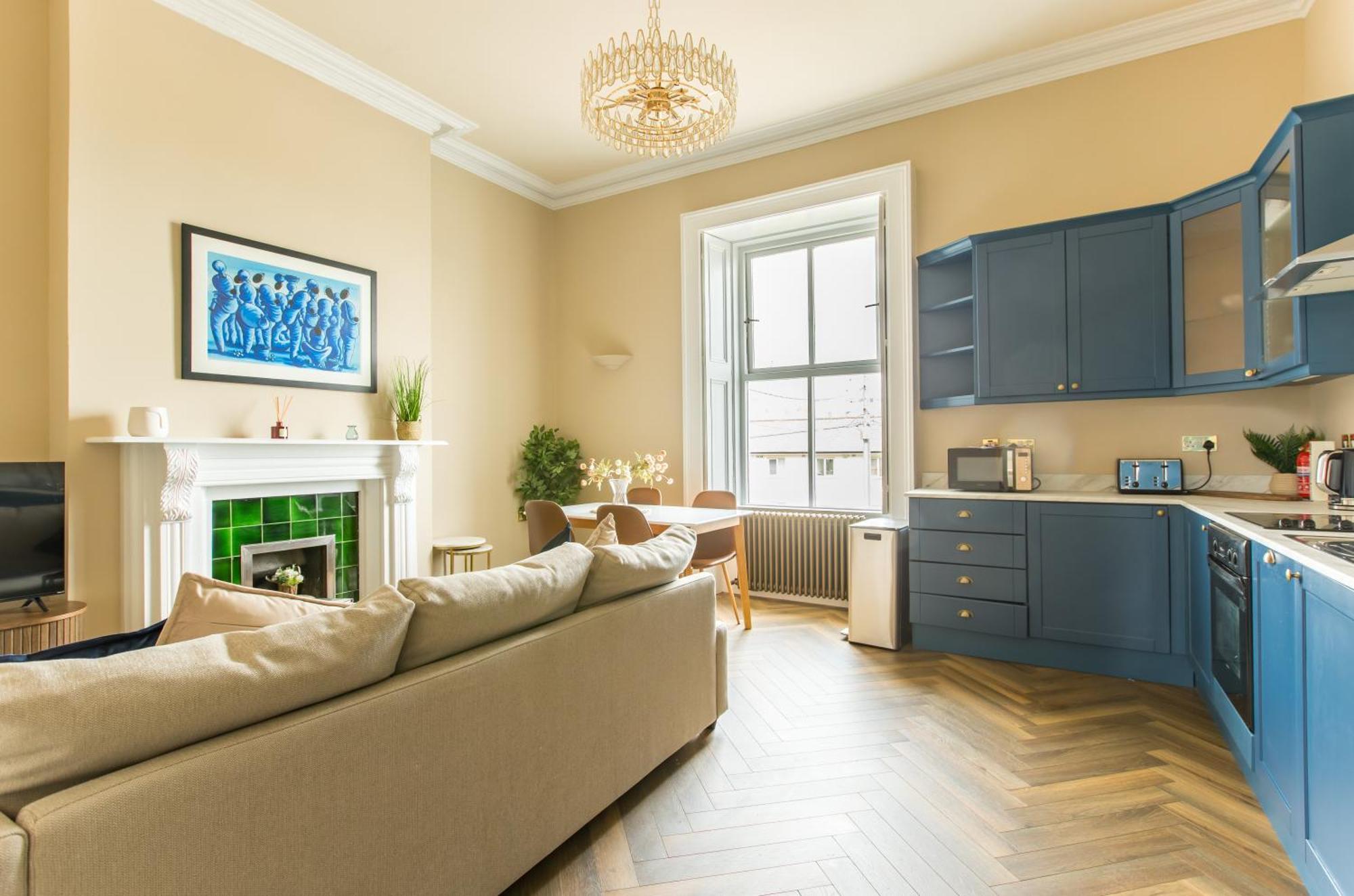 Apartment Harbour Na Clocha Liatha